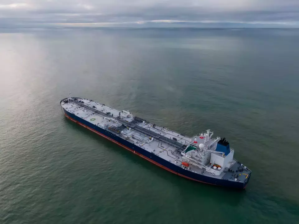 “US Sanctions Target Unfinished Russian Oil Tankers Amid Maritime Industry Crackdown”