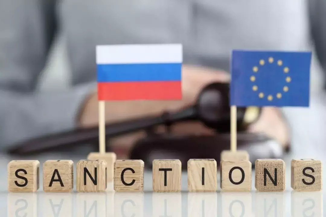 “Sanctions Target Russia’s Maritime Operations: Impact on Global Shipping and Trade”