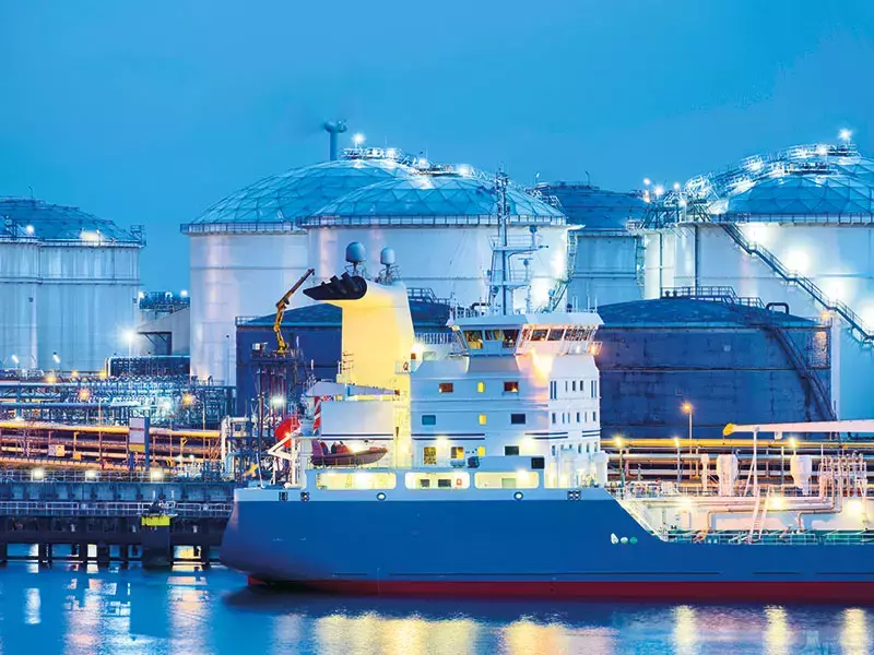 “US Energy Sanctions Spark Concerns for Global Shipping Industry Stability”